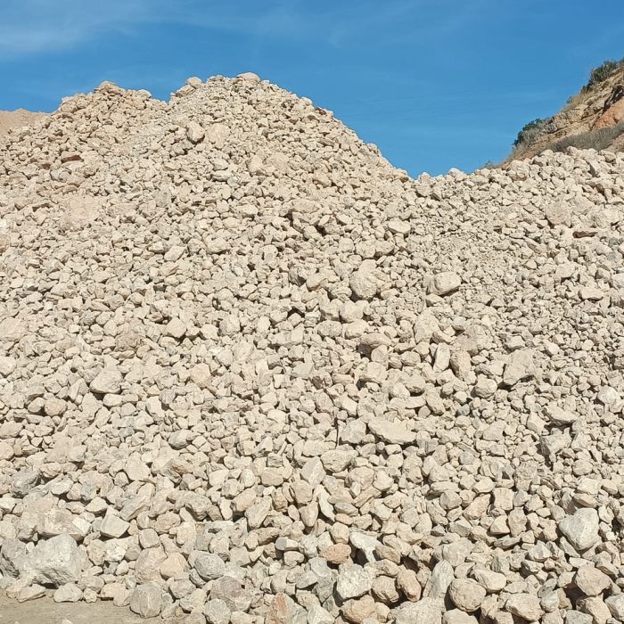 Canto rodado de Kanars, material pétreo para distintas aplicaciones en obra