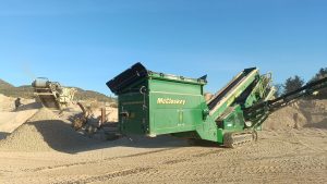 Molino y criba para valorización de residuos de construcción